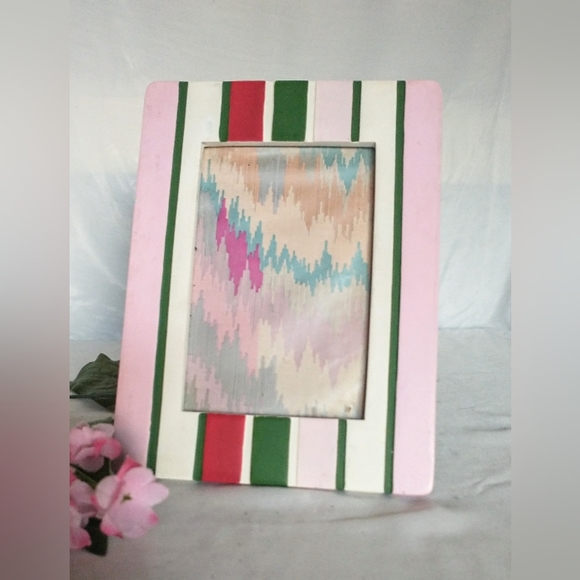 Vintage Ceramic Painted Frame - Easel Back - Picture 8 of 8